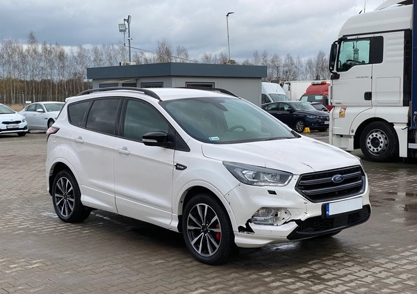 Ford Kuga cena 72200 przebieg: 58517, rok produkcji 2019 z Golczewo małe 352